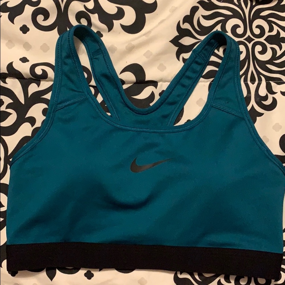 Women’s Nike sports bra